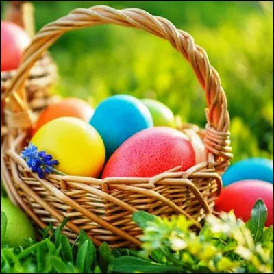 Dans le calendrier liturgique chr&eacute;tien, quel dimanche pr&eacute;c&egrave;de P&acirc;ques ?