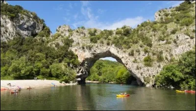Quel fleuve francais a le plus fort d&eacute;bit ?