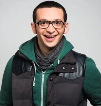 Comment se prénomme le meilleur ami du fils ?