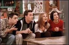 Qui a mari Chandler et Monica ?