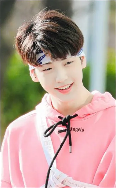 De quelle agence fait partie ce petit bout de chou ?