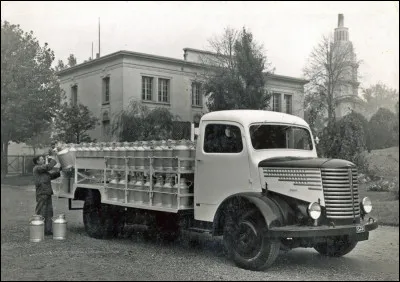 À votre avis, de quelle décennie date ce camion ?