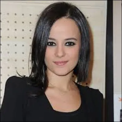 Complétez le titre de cette chanson : "À cause de...