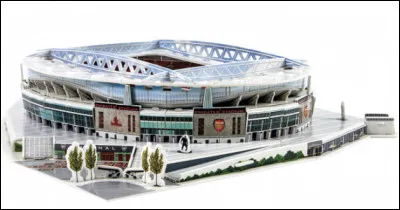 Où s'est jouée la finale de la Ligue des Champions 1955-1956 ?