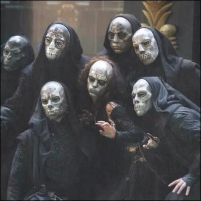 Comment s'appellent les fidèles de Voldemort ?