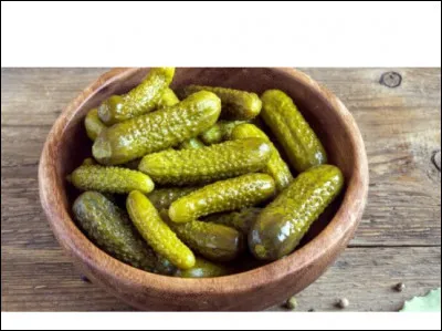 Un suspect déclare qu'il adore les cornichons grillés ! Que fais-tu de cette information ?