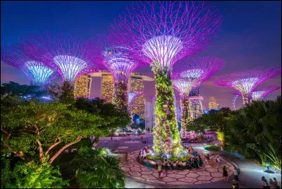 Combien d'îles y a-t-il à Singapour ?