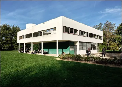 Où habitait Harry avant de savoir qu'il est un sorcier ?