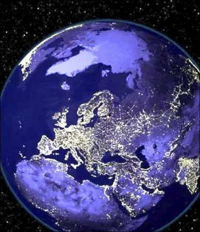 Quel pays europen est rput dans le clan ferm des astronautes pour ses spectaculaires clairages nocturnes ?