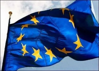 Quels sont, sans notion d'ordre, les quatre pays les plus peupls de l'Union Europenne ?