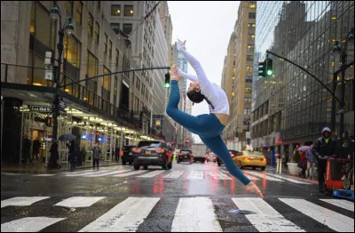 Charli a dansé avec deux chanteurs...