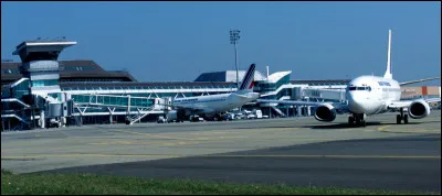 Comment s'appelle l'aéroport de Funchal ?