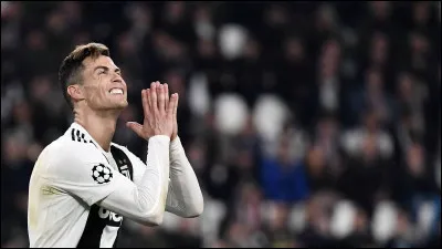 Dans quelle équipe joue actuellement Ronaldo (juin 2020) ?