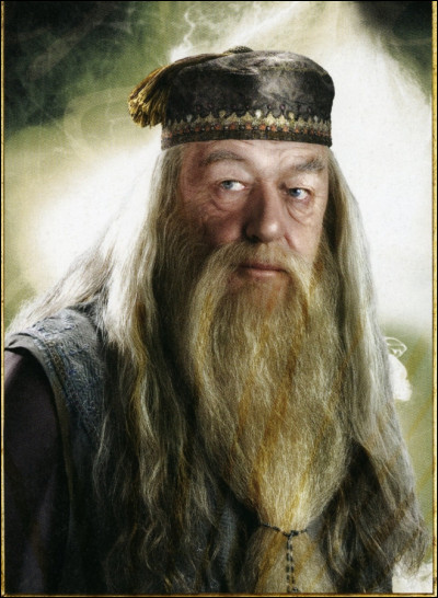Le nom complet de Dumbledore est...