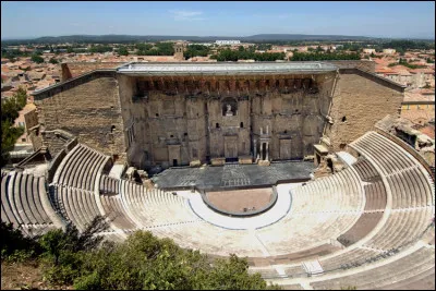 Quelle est la capitale de l'île Aruba ?
