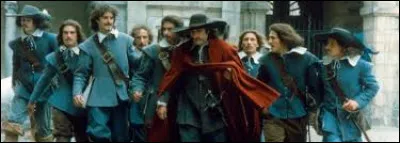 Lequel de ces adjectifs n'est pas présent dans la scène ?