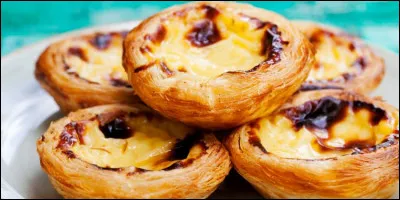 Cette pâte feuilletée contenant du jaune d'uf, du sucre et du lait vient du Portugal ; lequel de ces noms désigne ce dessert ?