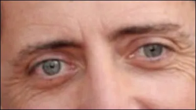 Ces yeux appartiennent à...