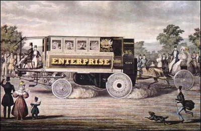 En quelle année le premier bus d'Angleterrre est-il mis en service ?