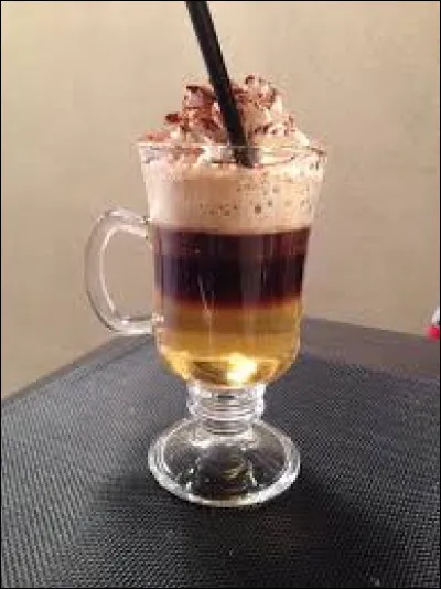 Quel alcool trouve-t-on dans l'Irish coffee ?