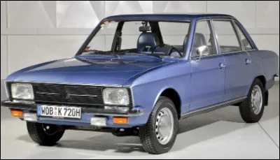 Quelle est cette berline tricorps allemande fabriquée à Wolfsburg ?