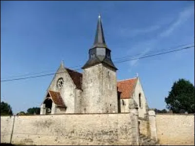 Nous sommes en Normandie devant l'église Saint-Gervais-et-Saint-Protais de Cuy, à Occagnes. Commune de la plaine d'Argentan, elle se situe dans le département ...