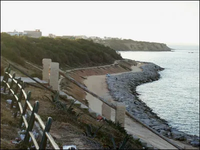 Dans quel pays se situe le cap "Blanc Nez" ?