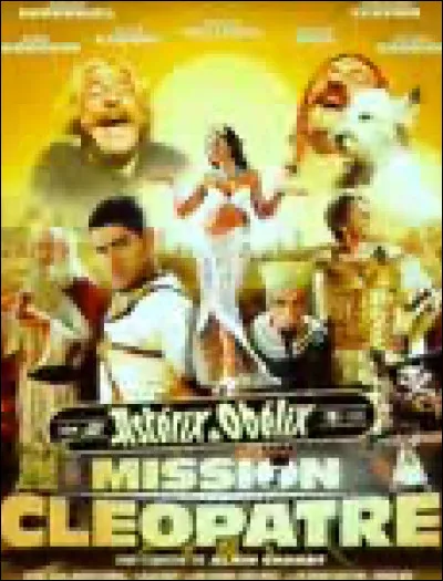 Quel est le personnage qui a un sacré nez dans "Astérix et Cléopâtre" ?