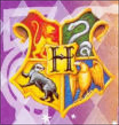 Enfin dernière question, quelle maison es-tu dans Harry Potter ? Si tu n'as pas fait le test Pottermore et que ça ne t'intéresse pas, laquelle préfères-tu ?