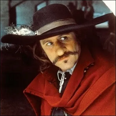 Acteur né en 1948. Je ne pouvais que finir par lui. Sa personnalité est certes clivante mais force est de constater que c'est un très grand acteur. Sa prestation dans le rôle principal du Cyrano de Jean-Paul Rappeneau constitue, pour moi, son meilleur rôle au cinéma.