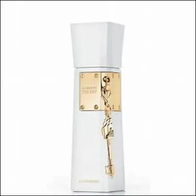 Comment le parfum élaboré par Justin Bieber s'appelle-t-il ?