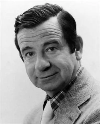 Dans quel domaine Walter Matthau a-t-il travaillé pendant la Seconde Guerre mondiale ?