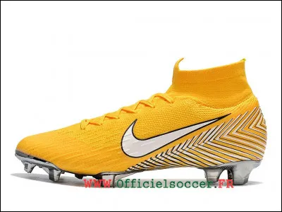 Messi a commandé une paire de crampons vendredi, elle arrivera 4 jours plus tard.
Quel jour arrivera-t-elle ?