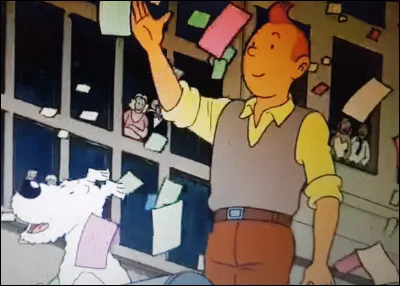À la fin de cette BD Tintin est acclamé, mais pour quelle raison ?
