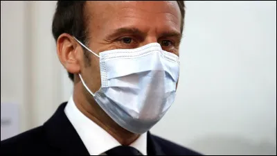Le président de la République porte un masque, quelle est ta réaction ?