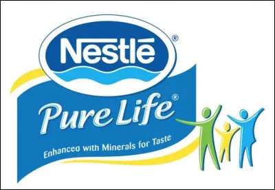 Que produit l'usine Nestlé de Vergeze ?