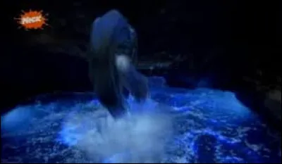 Contre quoi se battent les sirènes dans la saison 3 ?