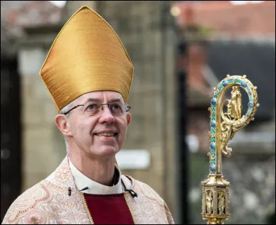Qui est ce Justin, ecclésiastique et théologien anglican britannique, actuel archevêque de Canterbury et primat de l'Église d'Angleterre depuis 2013 ?