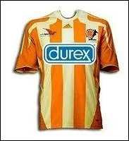 A quel club appartient ce maillot ?