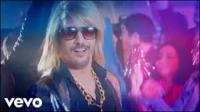 Qui chantait "Quand, il pète, il troue son slip" ?