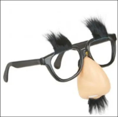 "À vue de nez" veut dire :