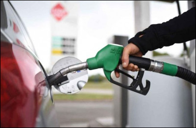 Aussi appelé 'gazole', ce carburant est en juin 2020 moins cher à la pompe que son concurrent. Il s'agit...
