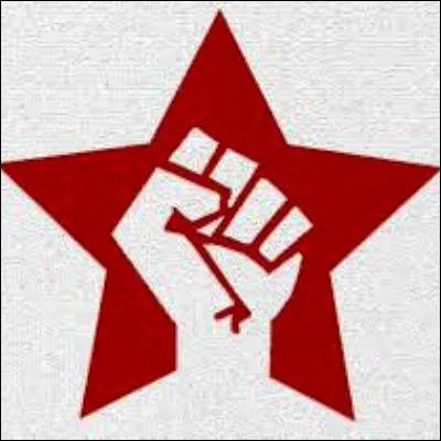 Quel révolutionnaire socialiste français est surnommé "L'Enfermé" en raison de ses nombreuses années passées en prison ?