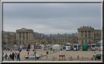 Dans quelle ville se trouve ce palais ?