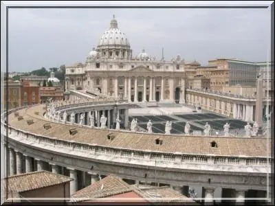 Dans quelle ville se trouve la basilique Saint-Pierre ?