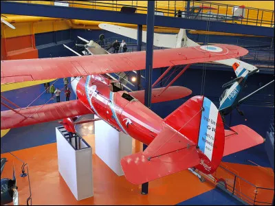 Dans l'Antiquité, il existait un sport, le phaeninda, qui avait les mêmes règles que...