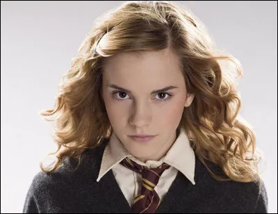 Qui joue le rôle d'Hermione Granger dans la saga "Harry Potter" ?