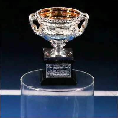 Qui est le premier tennisman argentin à remporter un tournoi du Grand Chelem ?