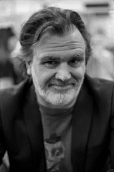 Patrick Senécal est un écrivain de fantastique, d'horreur et de roman policier.