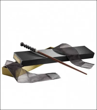 Cette baguette appartient à...